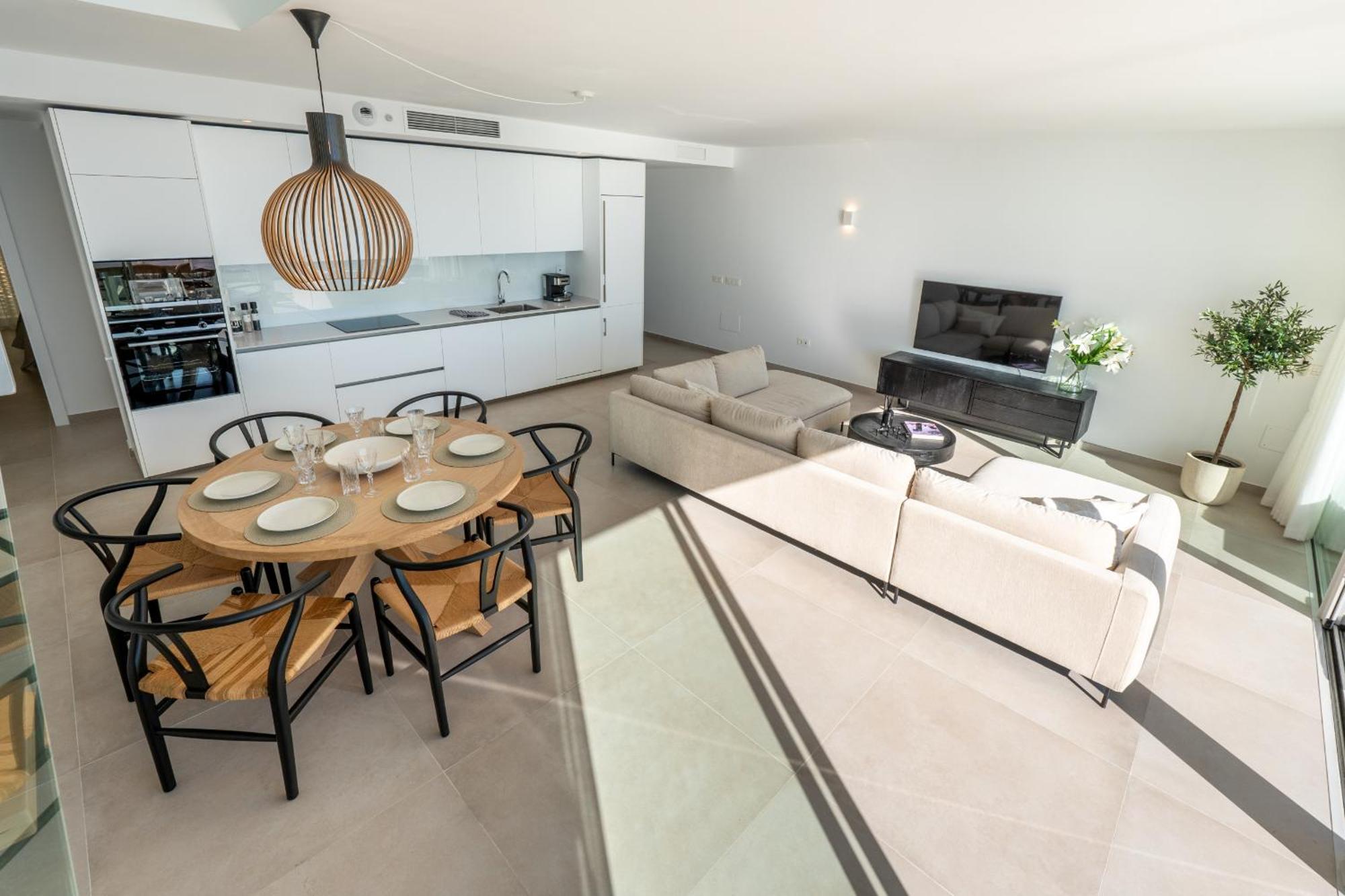 Stupa Hills Ix - Superb New Built Duplex *